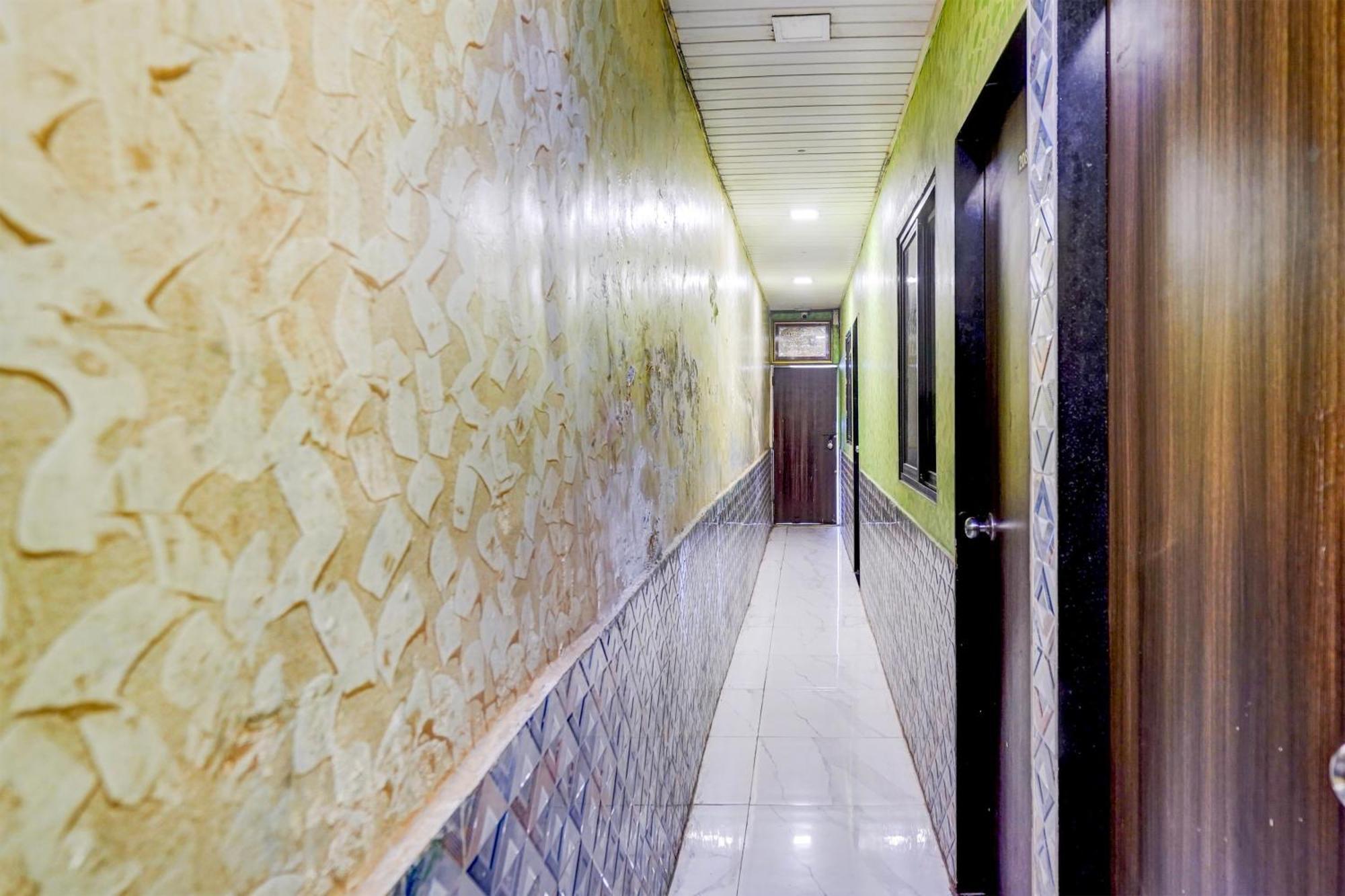 Hotel O The Om Sai Residency Mumbai Exterior photo